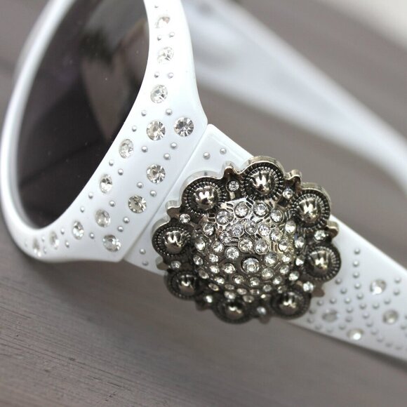 Montana West Sunglasses in White w/Silver Swirl Flower Concho Accents